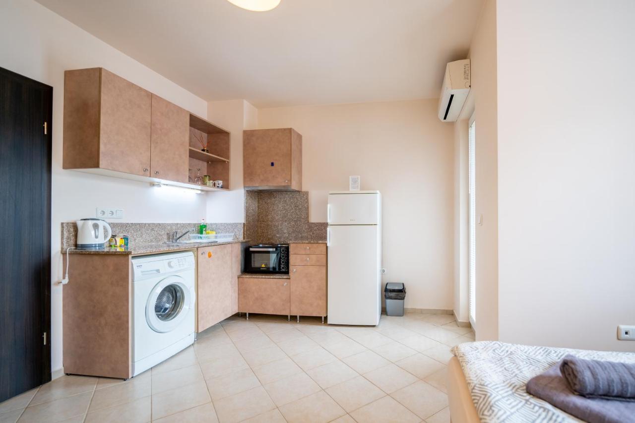 Cozy Little Apartment In The Heart Of Studentski Grad Sofya Dış mekan fotoğraf